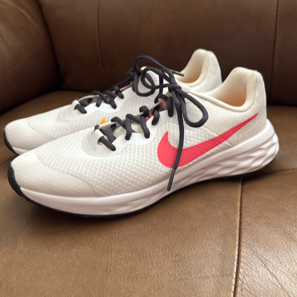 Nike Revolution 6 Road Running Shoes, size 7Y (or 8.5 in women’s)